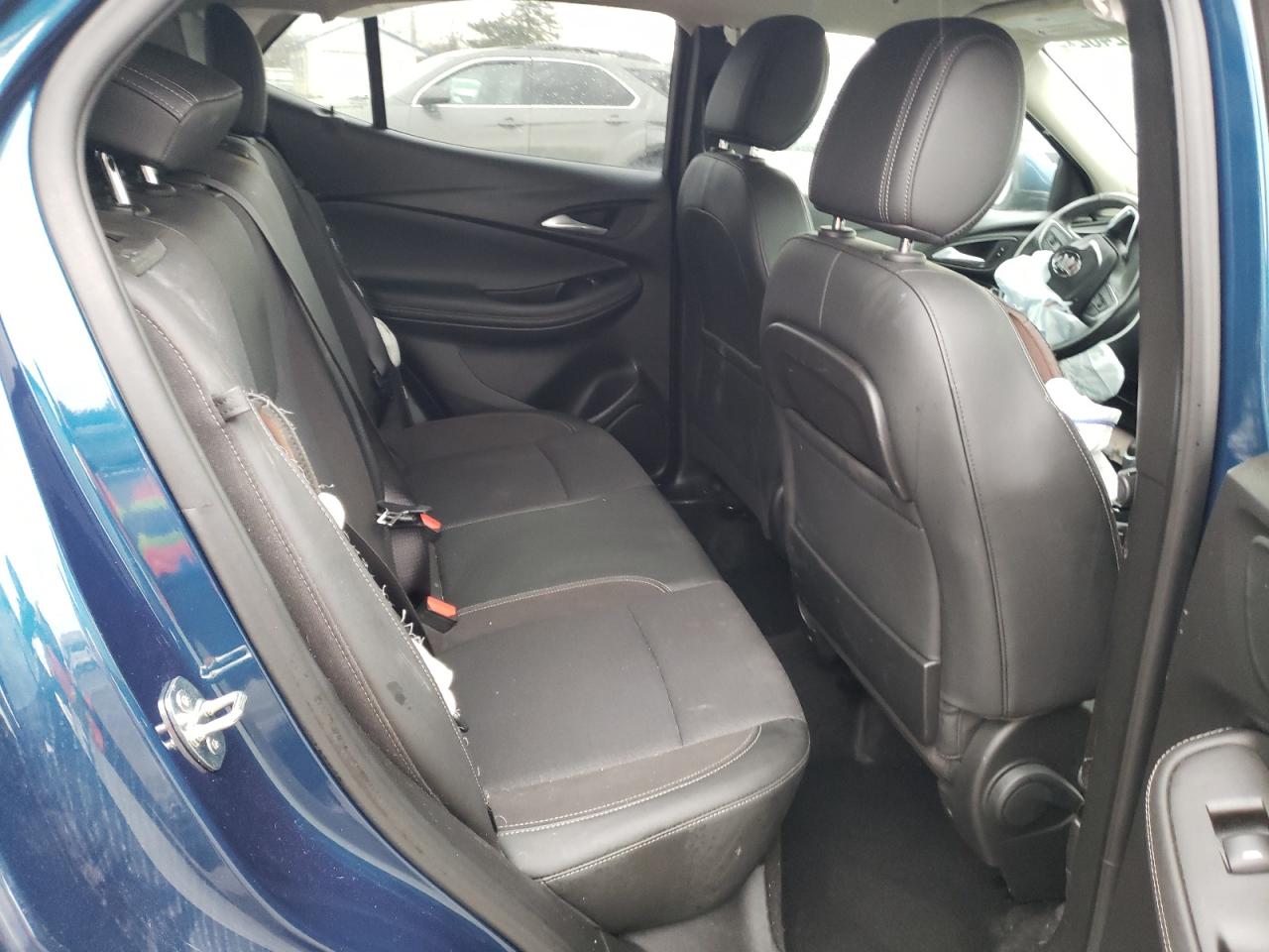 Photo 6 from auction – 2020 BUICK ENCORE GX with VIN KL4MMCSL5LB107465