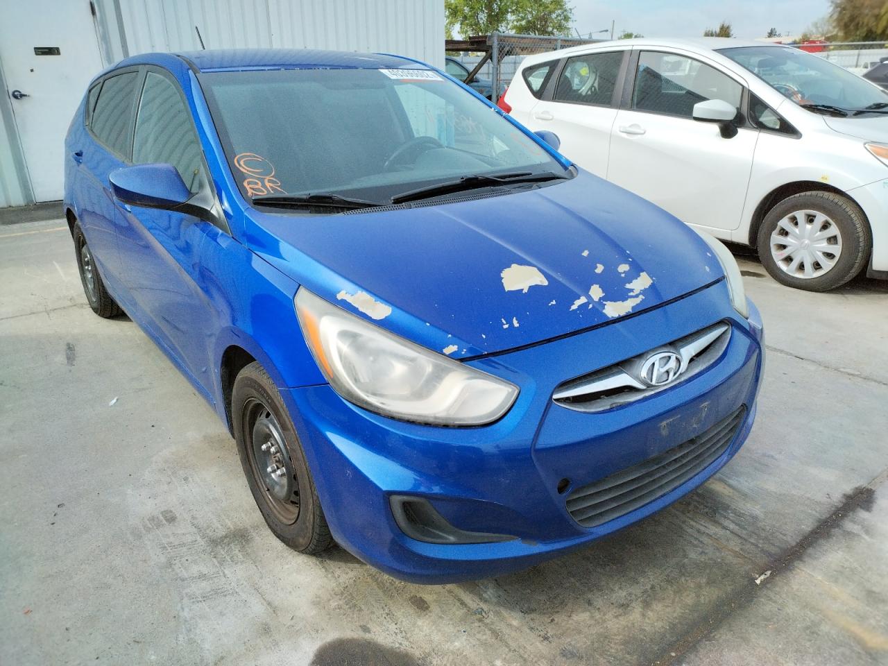 HYUNDAI ACCENT GLS 2012 with VIN KMHCT5AE5CU016683 - Photo from auction