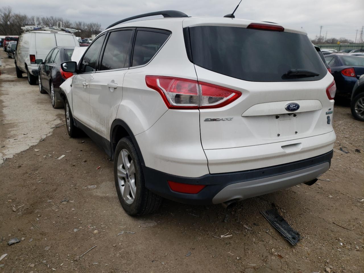 Photo 3 from auction – 2016 FORD ESCAPE SE with VIN 1FMCU0GX6GUB70429