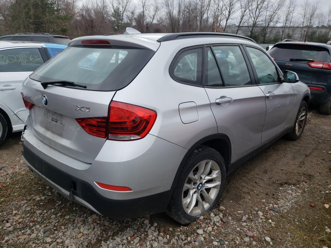 Photo 4 from auction – 2015 BMW X1 XDRIVE2 with VIN WBAVL1C59FVY27594