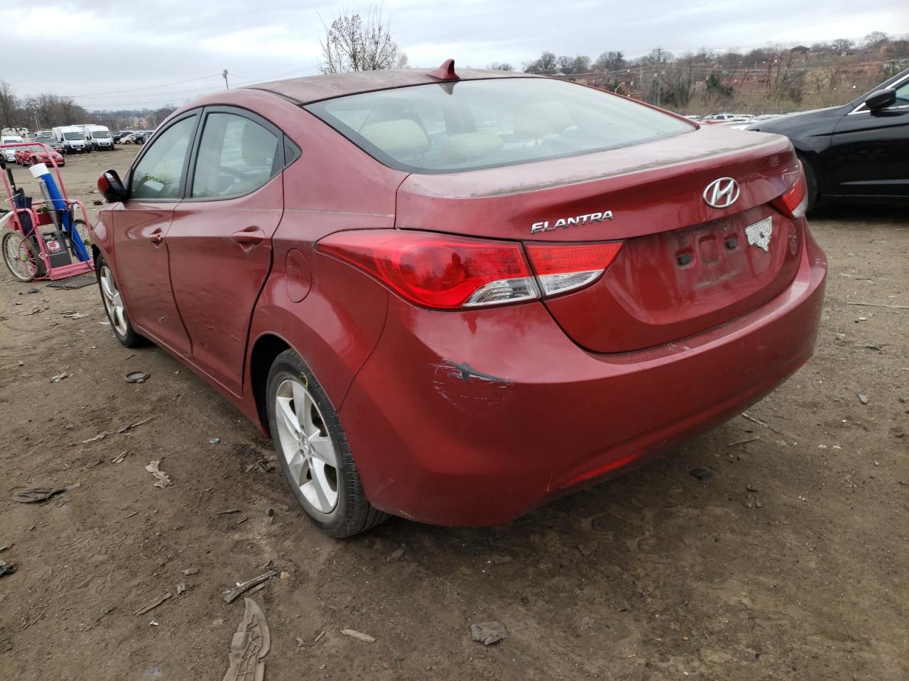 Photo 3 from auction – 2011 HYUNDAI ELANTRA GL with VIN KMHDH4AEXBU146473