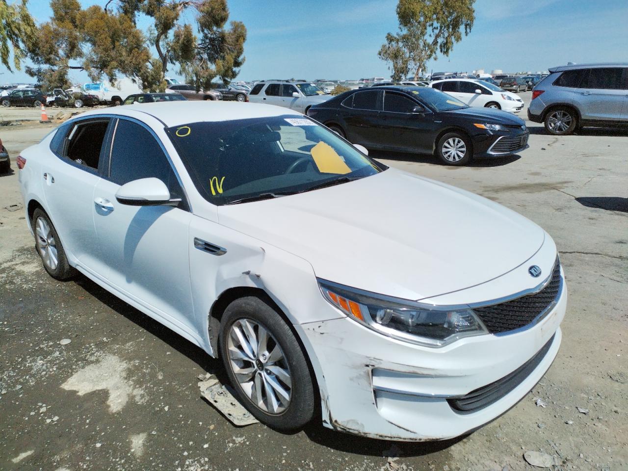 KIA OPTIMA LX 2016 with VIN 5XXGT4L38GG007208 - Photo from auction