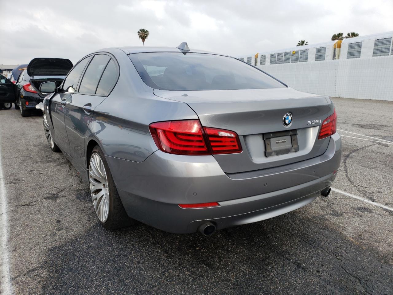 Photo 3 from auction – 2011 BMW 535 I with VIN WBAFR7C52BC802774