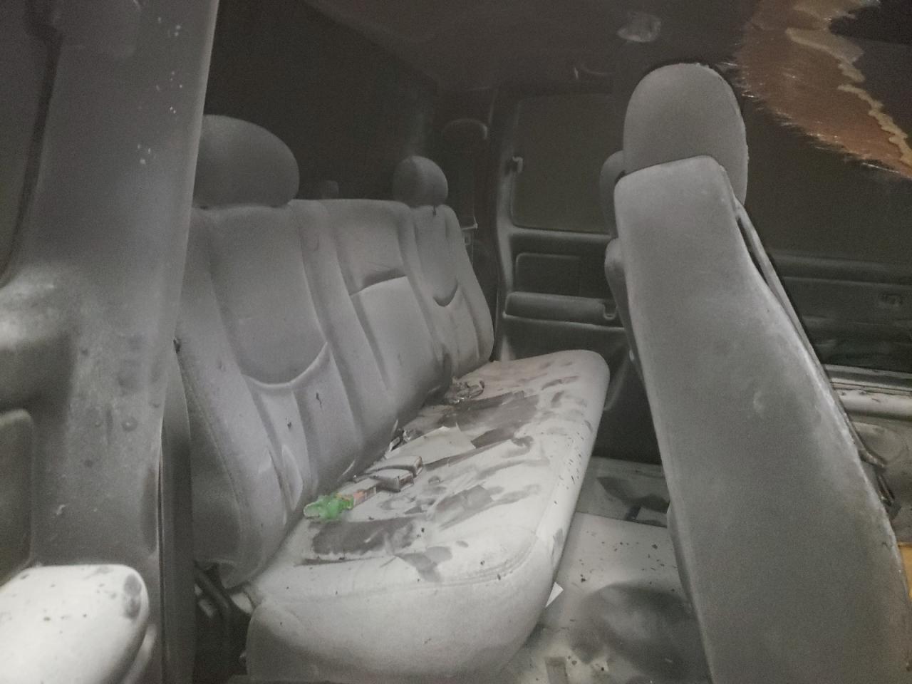 Photo 6 from auction – 2003 CHEVROLET SILVERADO with VIN 1GCHK29163E146656