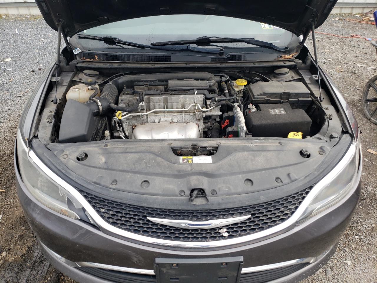 Photo 7 from auction – 2015 CHRYSLER 200 LIMITE with VIN 1C3CCCAB9FN734545