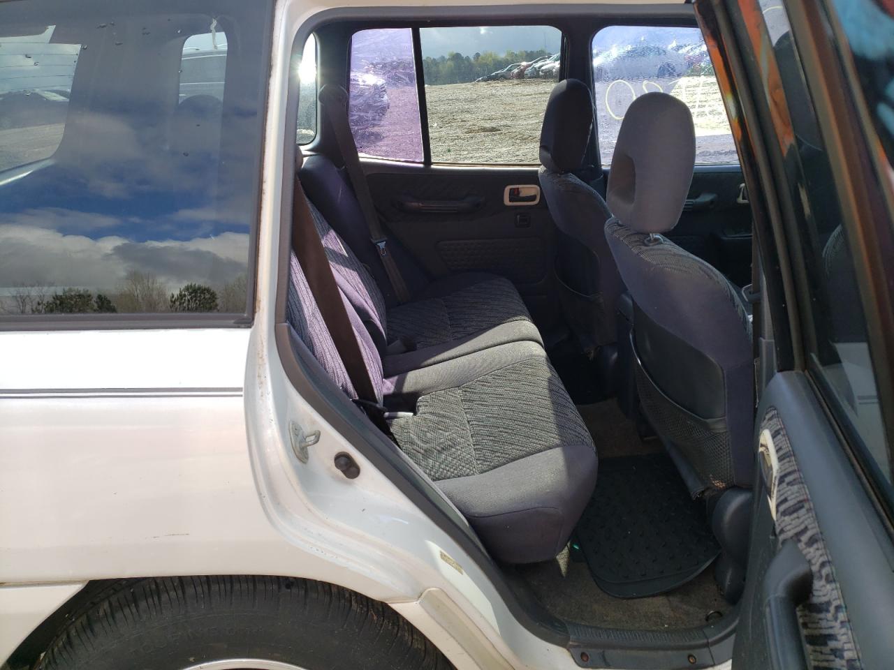 Photo 6 from auction – 1999 TOYOTA RAV4 with VIN JT3GP10V6X7058048