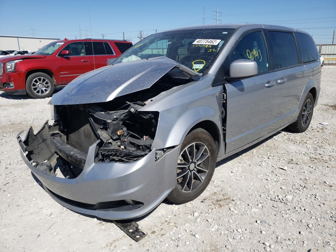 Photo 2 from auction – 2019 DODGE GRAND CARA with VIN 2C4RDGEG1KR556594