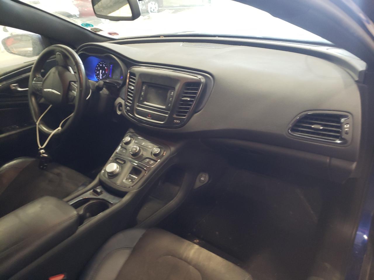 Photo 9 from auction – 2015 CHRYSLER 200 S with VIN 1C3CCCBB8FN719775