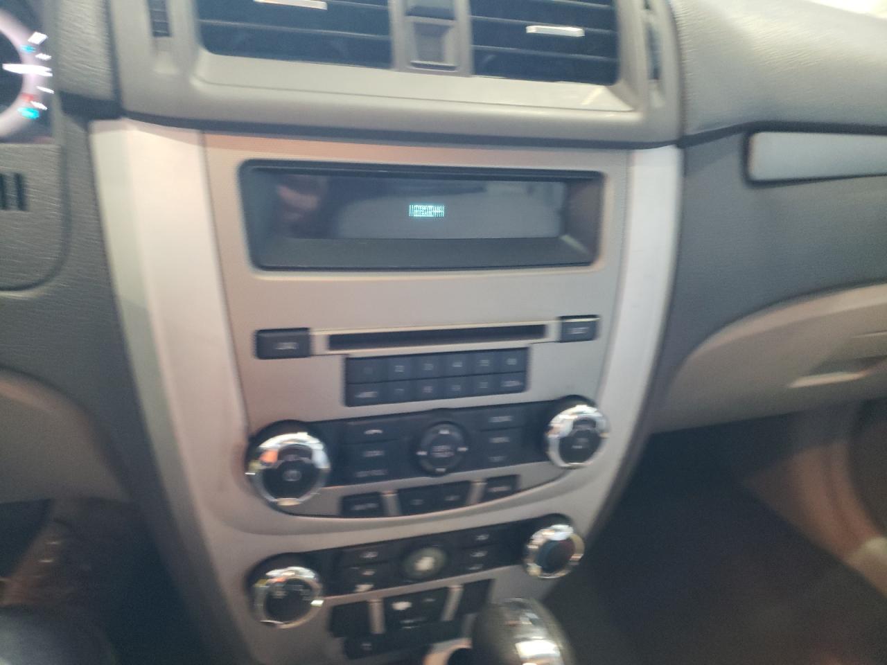 Photo 9 from auction – 2010 MERCURY MILAN with VIN 3MEHM0HA5AR607421