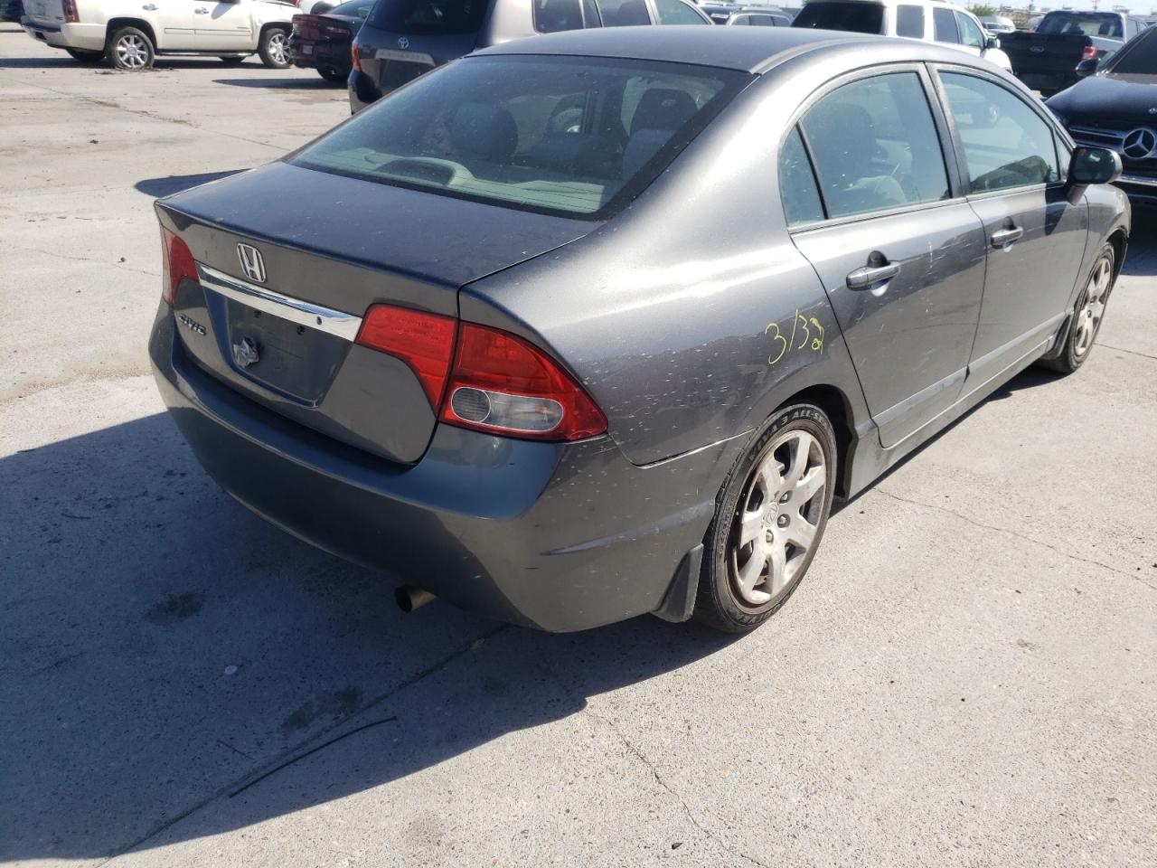 Photo 4 from auction – 2009 HONDA CIVIC LX with VIN 2HGFA16529H359098