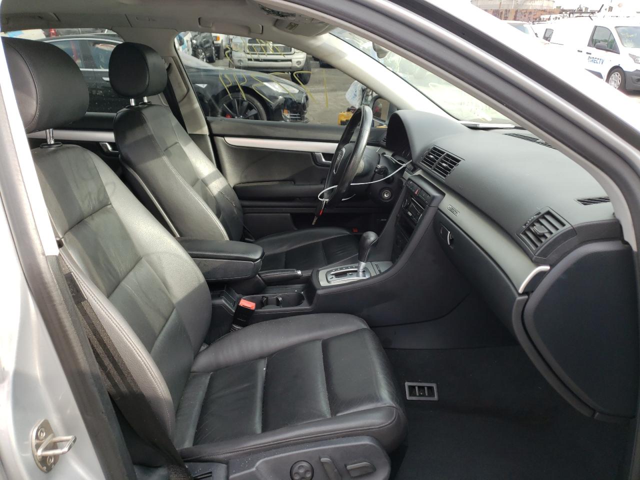 Photo 5 from auction – 2005 AUDI A4 3.2 QUA with VIN WAUDG68E55A515705