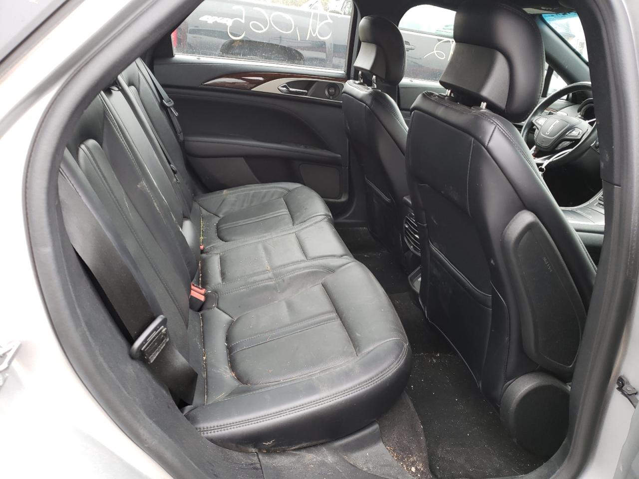 Photo 6 from auction – 2019 LINCOLN MKZ RESERV with VIN 3LN6L5F96KR601383