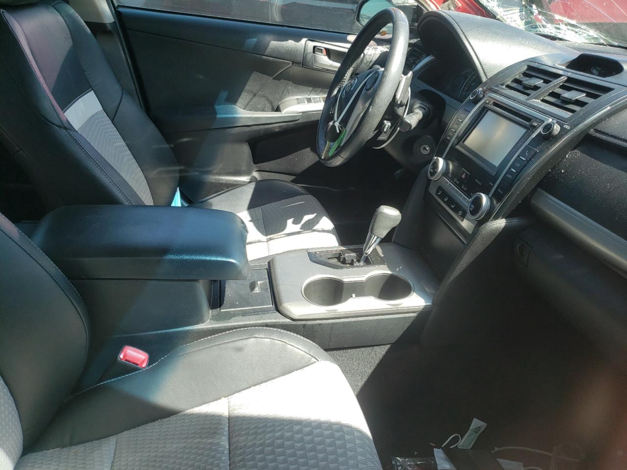 Photo 5 from auction – 2012 TOYOTA CAMRY BASE with VIN 4T1BF1FK5CU508169