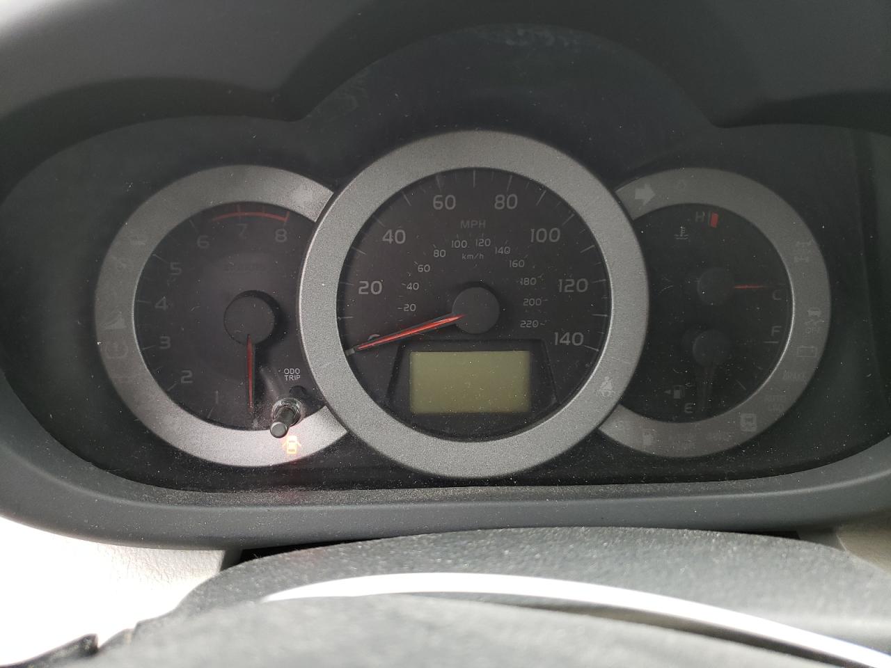 Photo 8 from auction – 2012 TOYOTA RAV4 with VIN 2T3BF4DV5CW194576