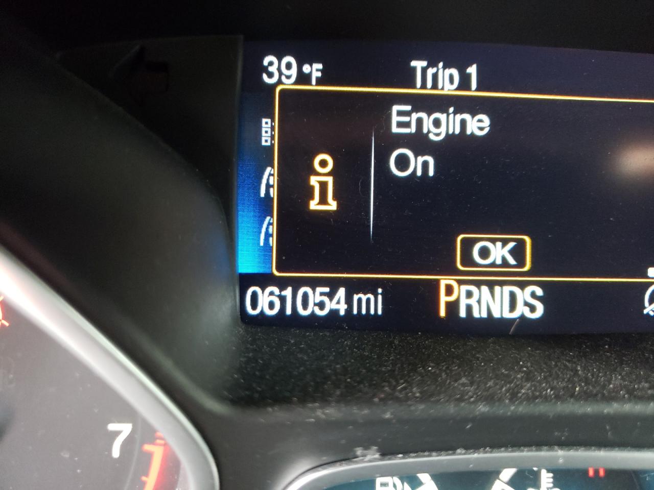 Photo 8 from auction – 2017 FORD ESCAPE SE with VIN 1FMCU9GD5HUB72121