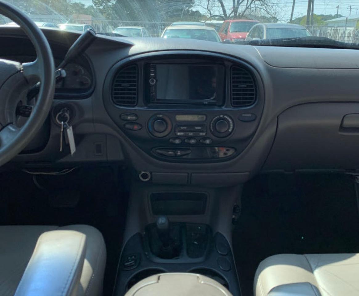Zdjęcie 9 z aukcji – 2003 TOYOTA SEQUOIA SR z VIN 5TDBT44A43S202304