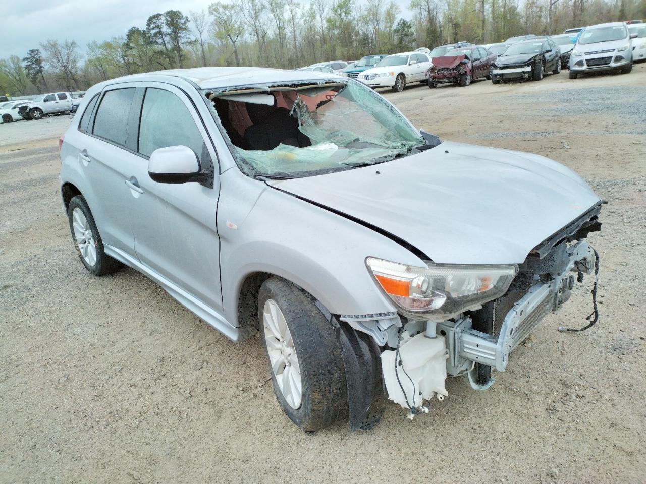 MITSUBISHI OUTLANDER 2011 with VIN JA4AR4AU8BZ018869 - Photo from auction