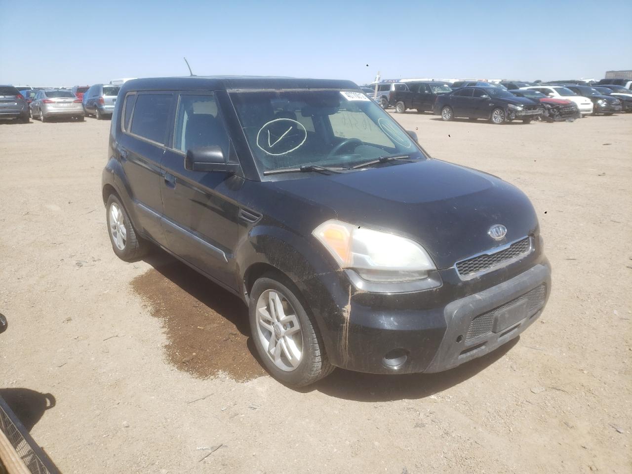 KIA SOUL + 2010 with VIN KNDJT2A25A7175277 - Photo from auction
