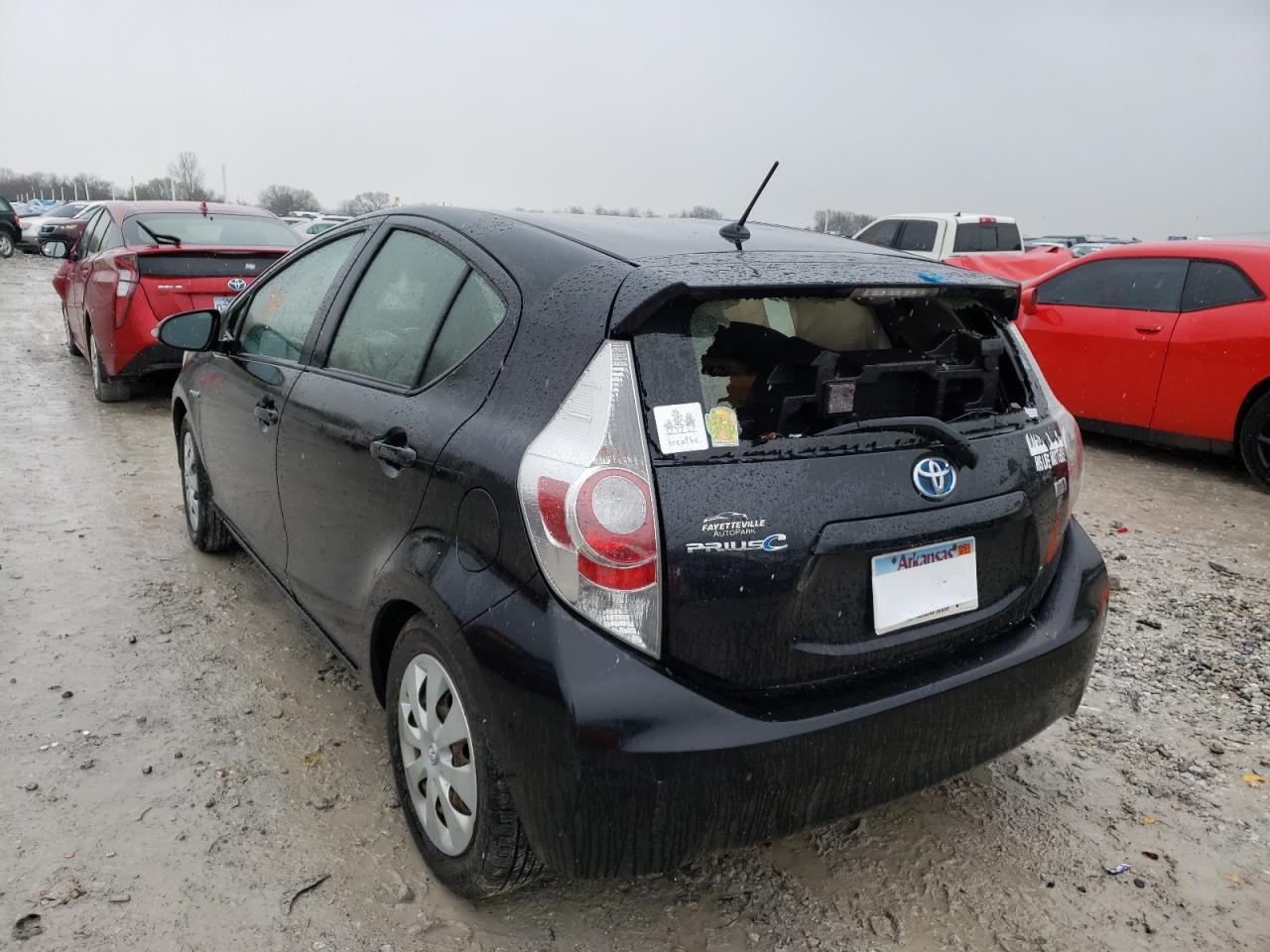 Photo 3 from auction – 2012 TOYOTA PRIUS C with VIN JTDKDTB37C1022727