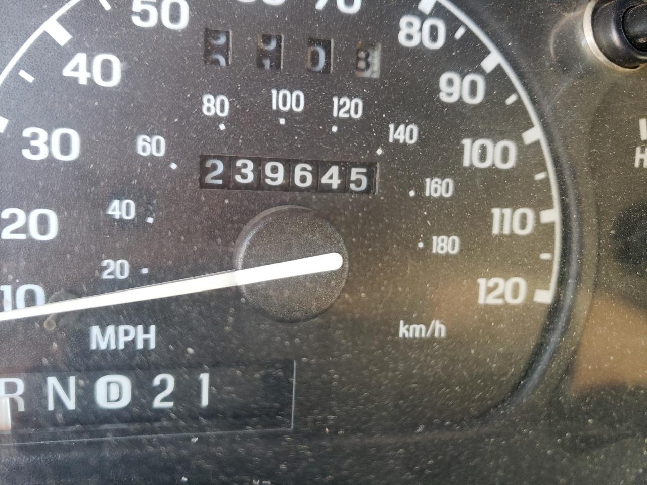 صورة رقم 8 من المزاد - 1998 FORD EXPLORER مع VIN 1FMZU32P3WZC16562