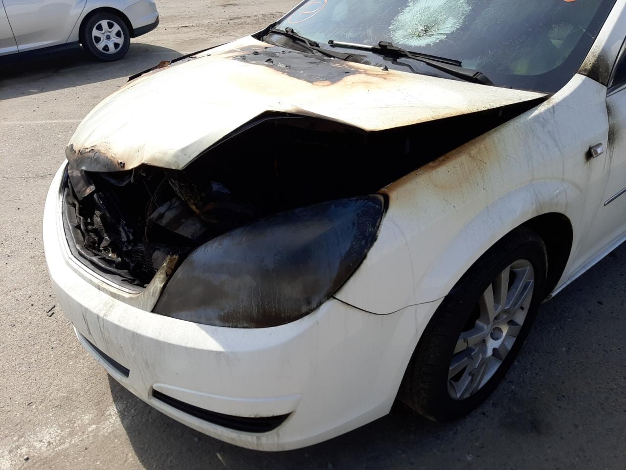 Photo 10 from auction – 2008 SATURN AURA XE with VIN 1G8ZS57N28F106193