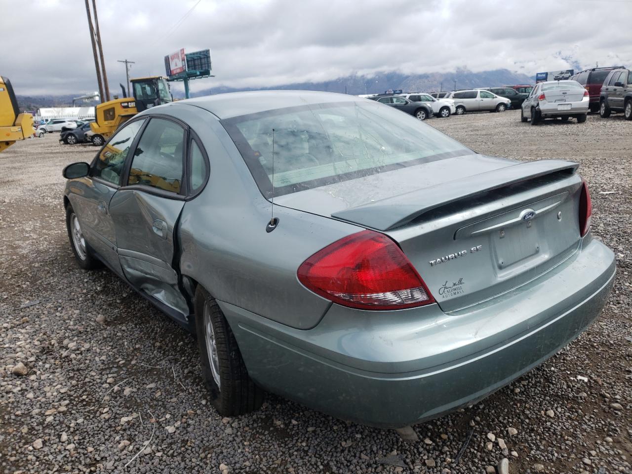Photo 3 from auction – 2006 FORD TAURUS SE with VIN 1FAFP53U46A112374
