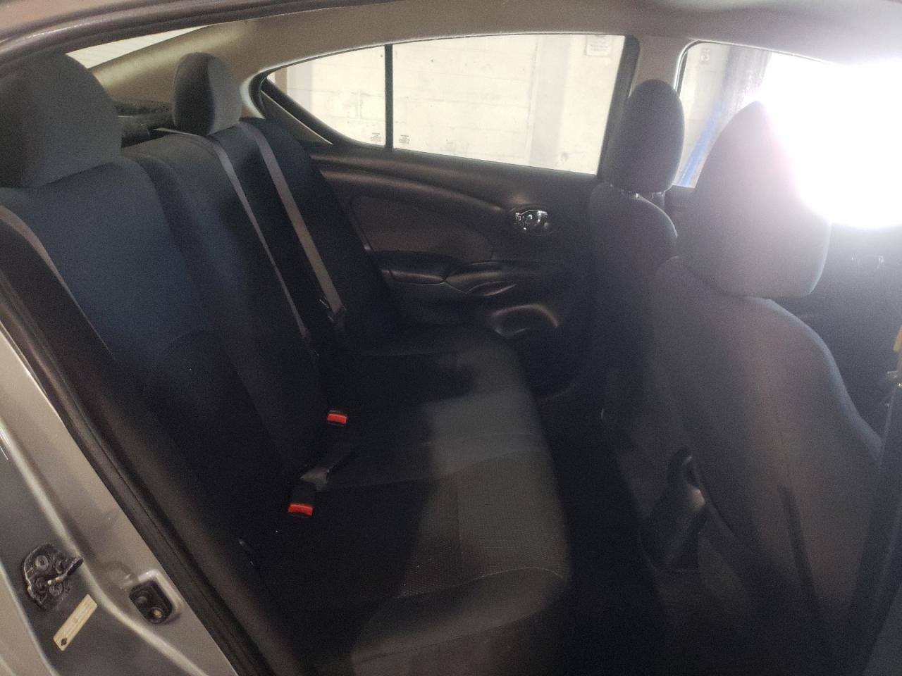 Photo 6 from auction – 2013 NISSAN VERSA S with VIN 3N1CN7AP3DL861672