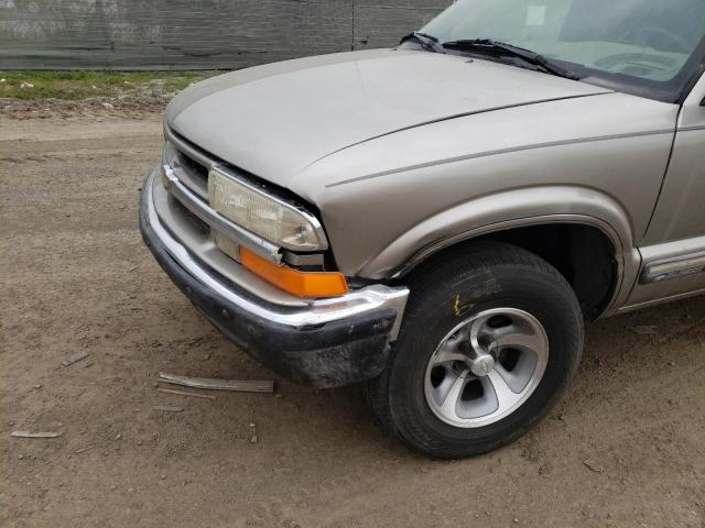 Photo 9 from auction – 2000 CHEVROLET BLAZER with VIN 1GNCS13W2Y2250215