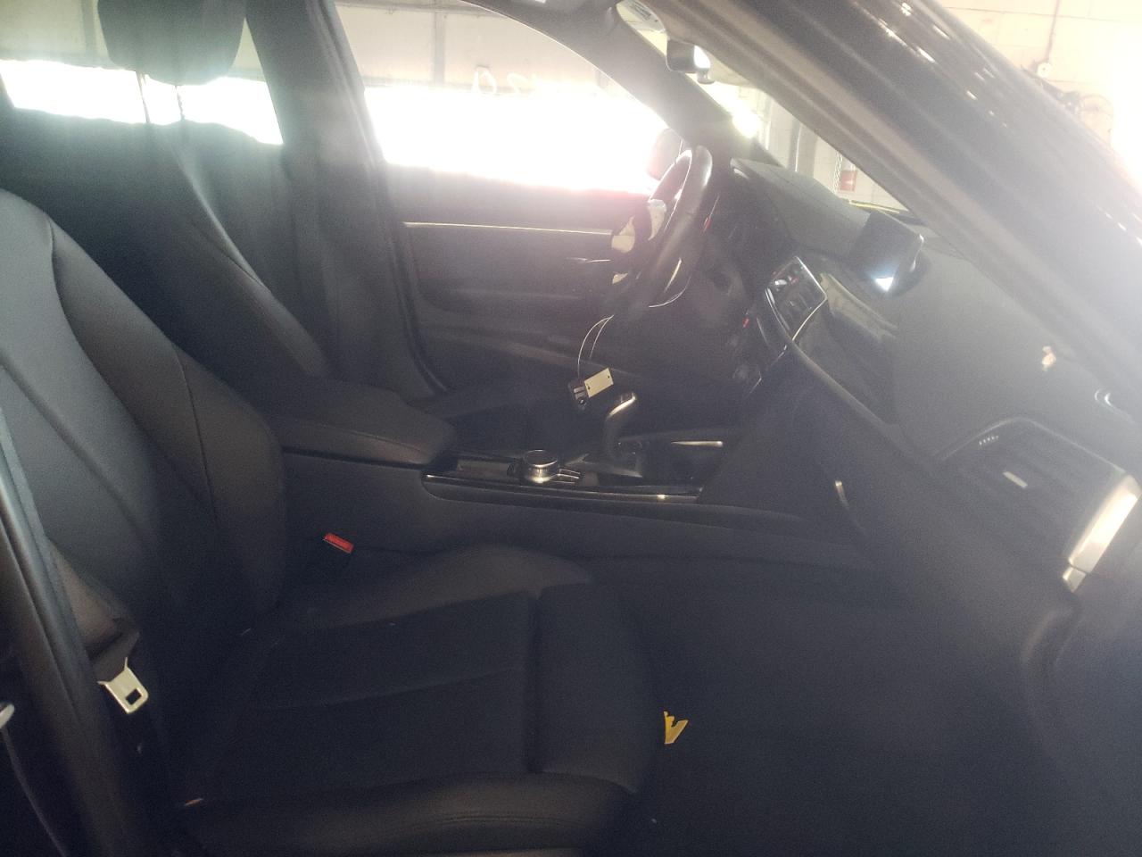 Photo 5 from auction – 2018 BMW 330 I with VIN WBA8B9G54JNU99034