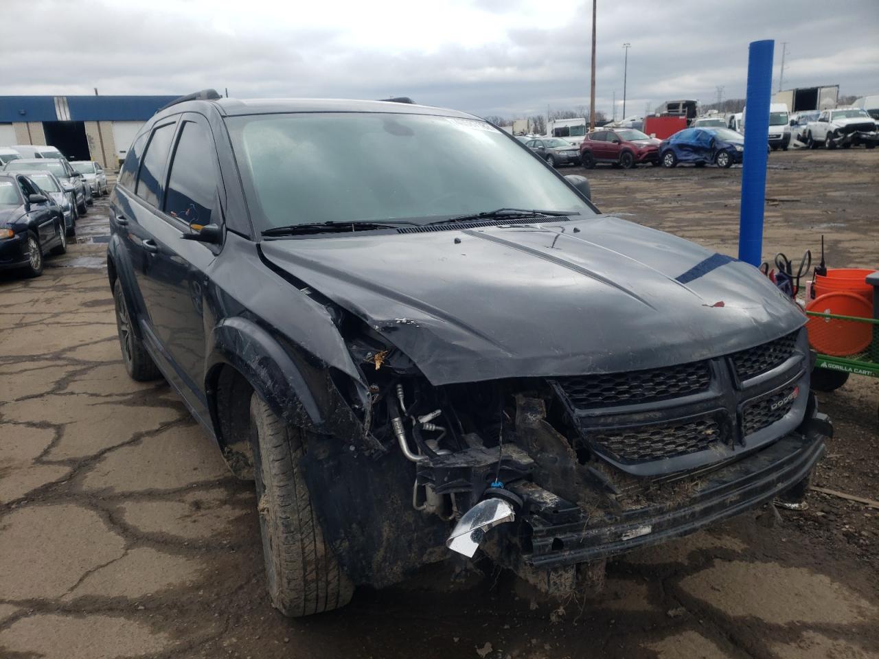 DODGE JOURNEY SE 2018 with VIN 3C4PDCAB4JT535745 - Photo from auction