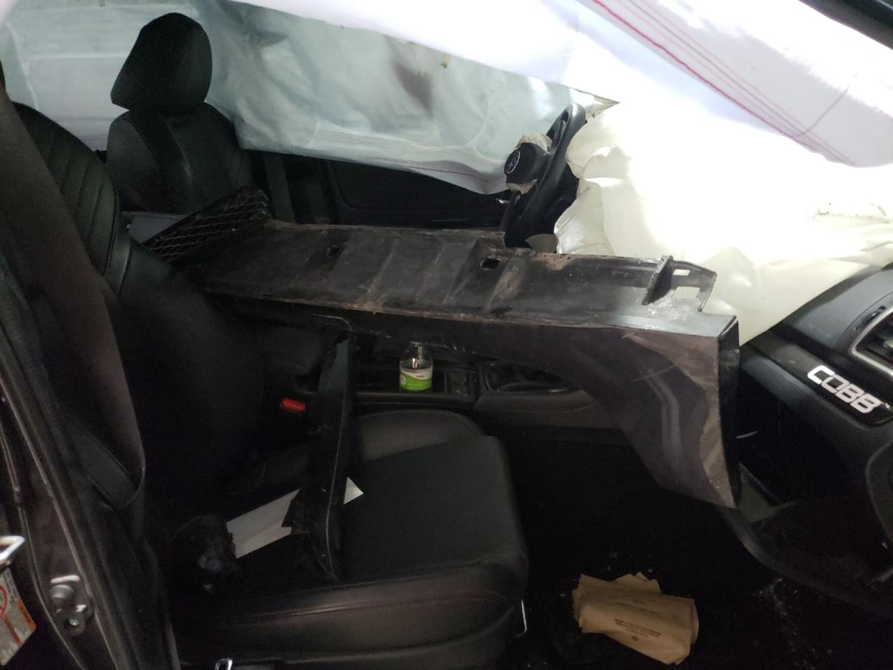 Photo 5 from auction – 2015 SUBARU WRX LIMITE with VIN JF1VA1G64F9832650