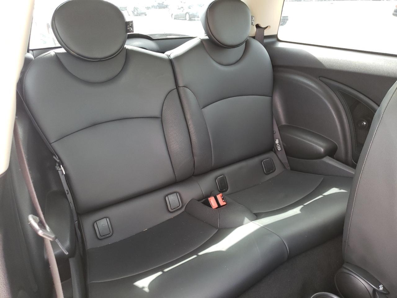 Photo 6 from auction – 2011 MINI COOPER with VIN WMWSU3C55BT093893