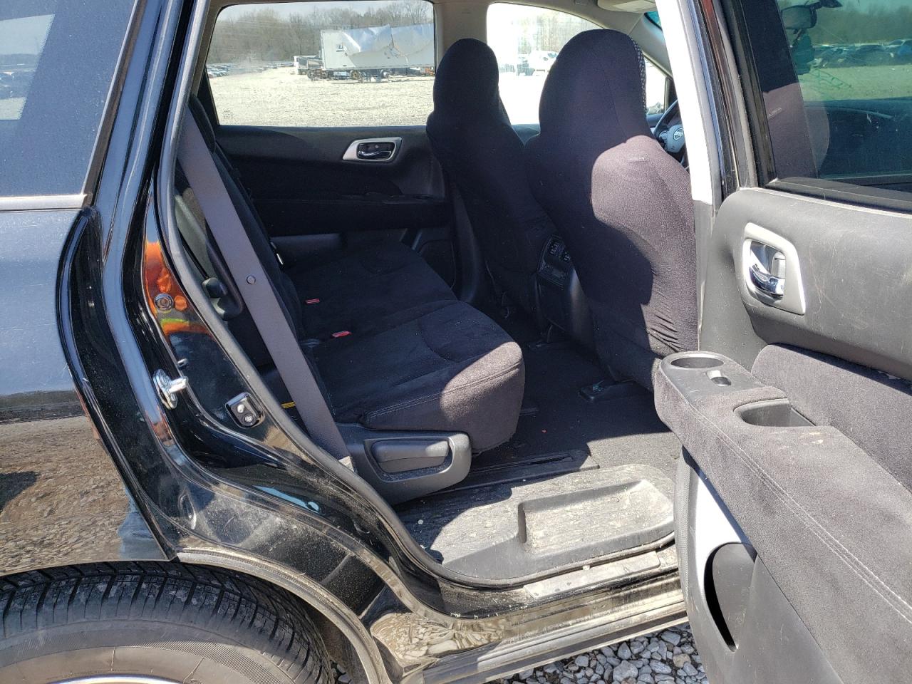 Photo 6 from auction – 2014 NISSAN PATHFINDER with VIN 5N1AR2MMXEC684964