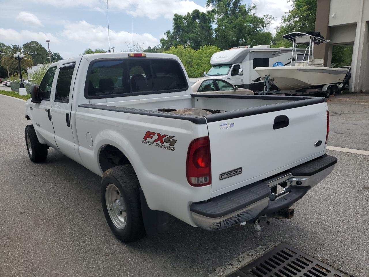 Photo 3 from auction – 2005 FORD F250 SUPER with VIN 1FTSW21P25ED24964