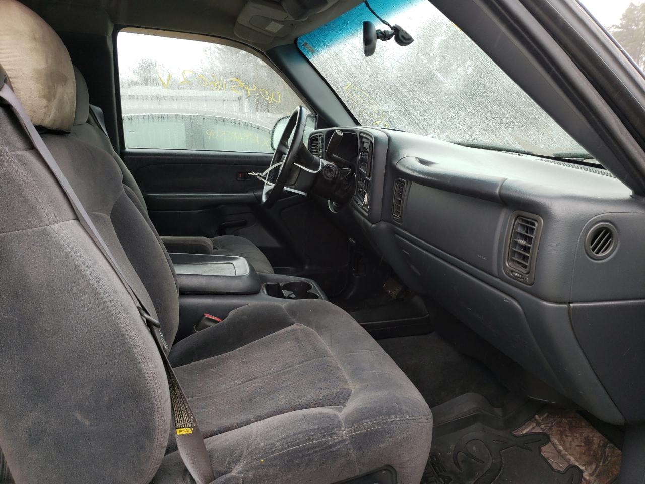 Photo 5 from auction – 2000 CHEVROLET SILVERADO with VIN 1GCEK19T4YE325414