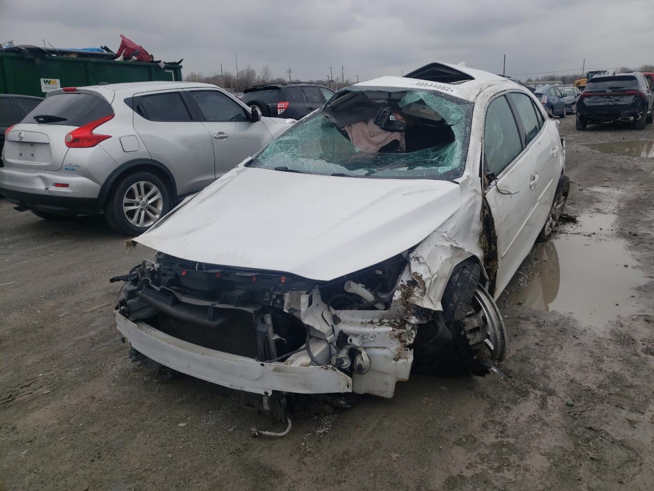 Photo 2 from auction – 2015 CHEVROLET MALIBU 1LT with VIN 1G11C5SL5FF186116