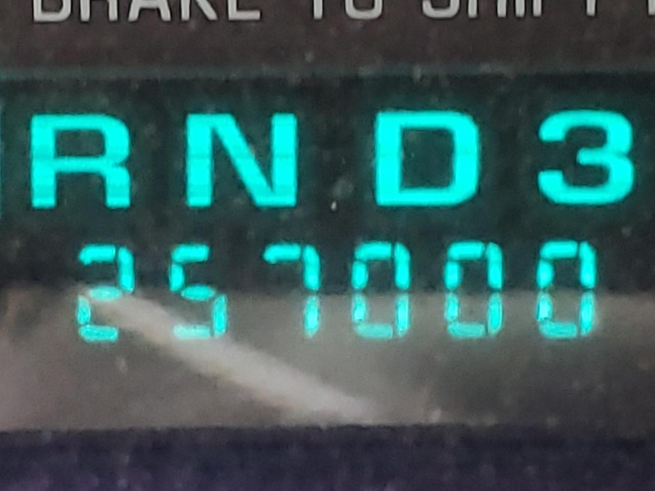 Photo 8 from auction – 2000 CHEVROLET IMPALA with VIN 2G1WF55K6Y9132108