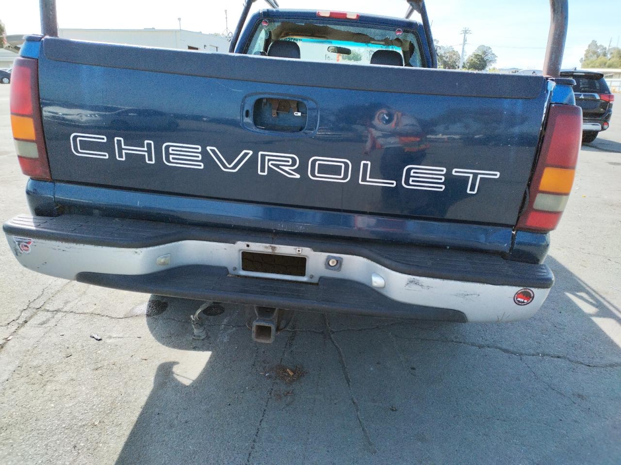 Photo 6 from auction – 2000 CHEVROLET SILVERADO with VIN 1GCGK24U0YZ266904