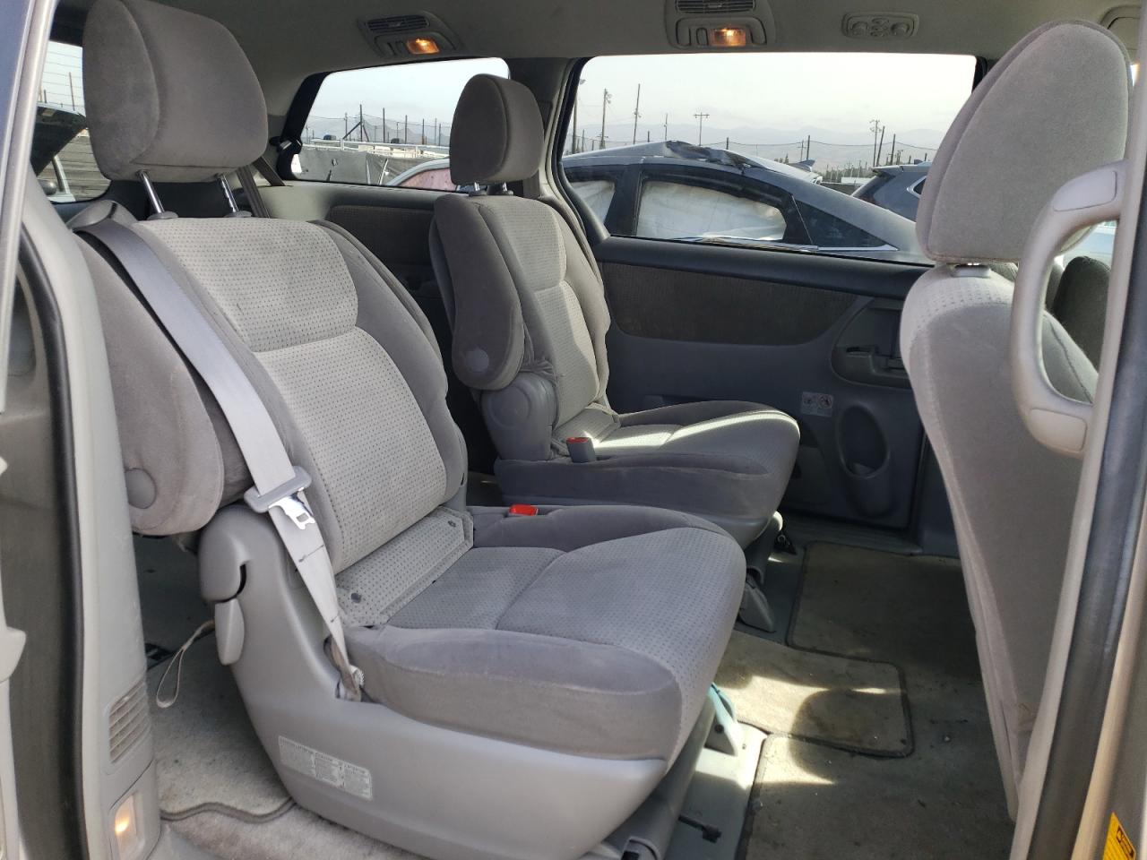 Photo 6 from auction – 2009 TOYOTA SIENNA LE with VIN 5TDZK23C19S244754