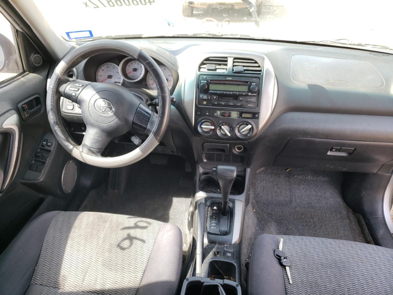 Photo 9 from auction – 2004 TOYOTA RAV4 with VIN JTEGD20V340026491