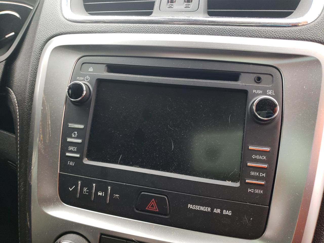 Photo 9 from auction – 2014 GMC ACADIA SLE with VIN 1GKKRPKD0EJ264736