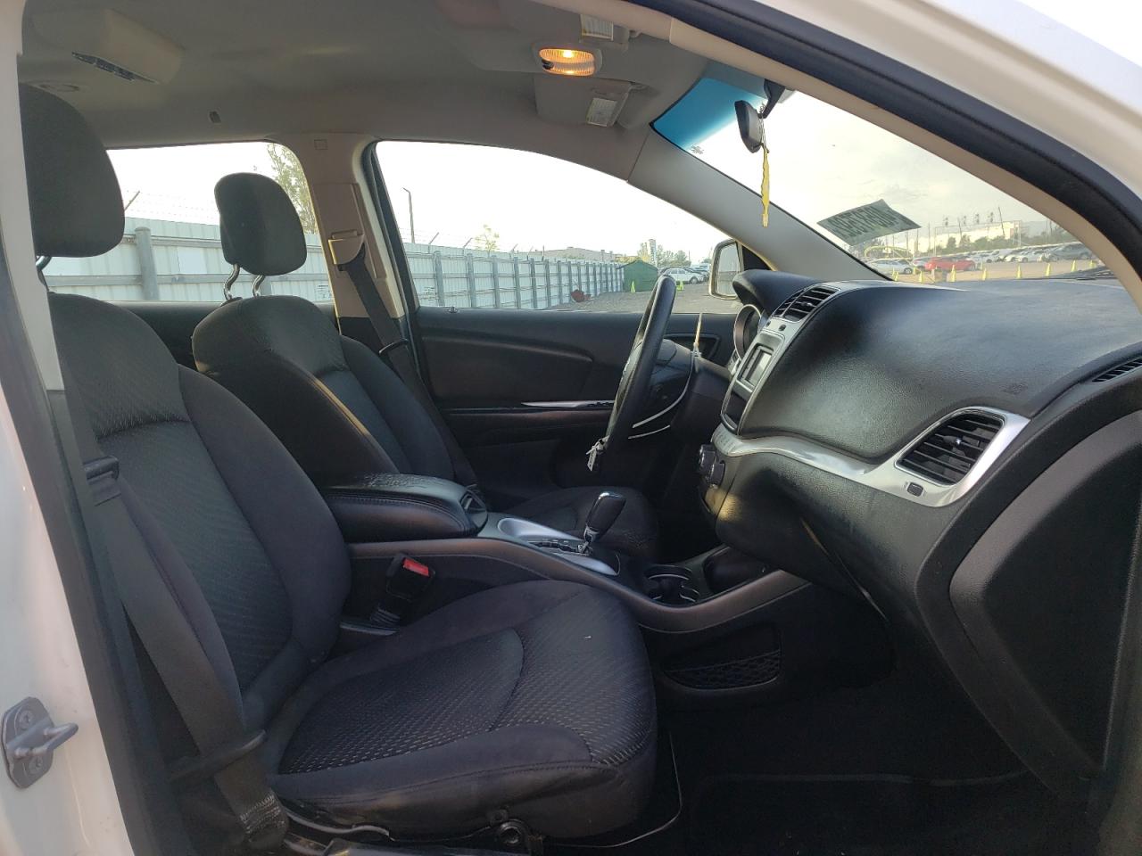 Photo 5 from auction – 2014 DODGE JOURNEY SE with VIN 3C4PDCAB0ET276757