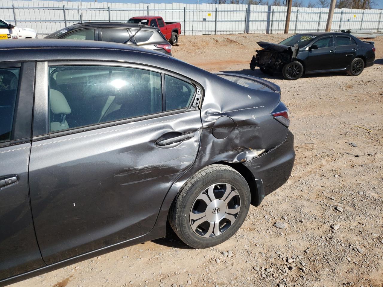 Photo 9 from auction – 2013 HONDA CIVIC HYBR with VIN 19XFB4F35DE203380