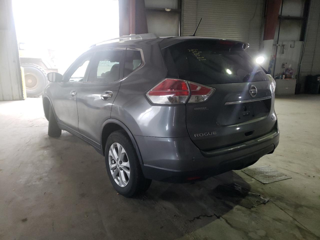 Photo 3 from auction – 2015 NISSAN ROGUE with VIN KNMAT2MV5FP526475