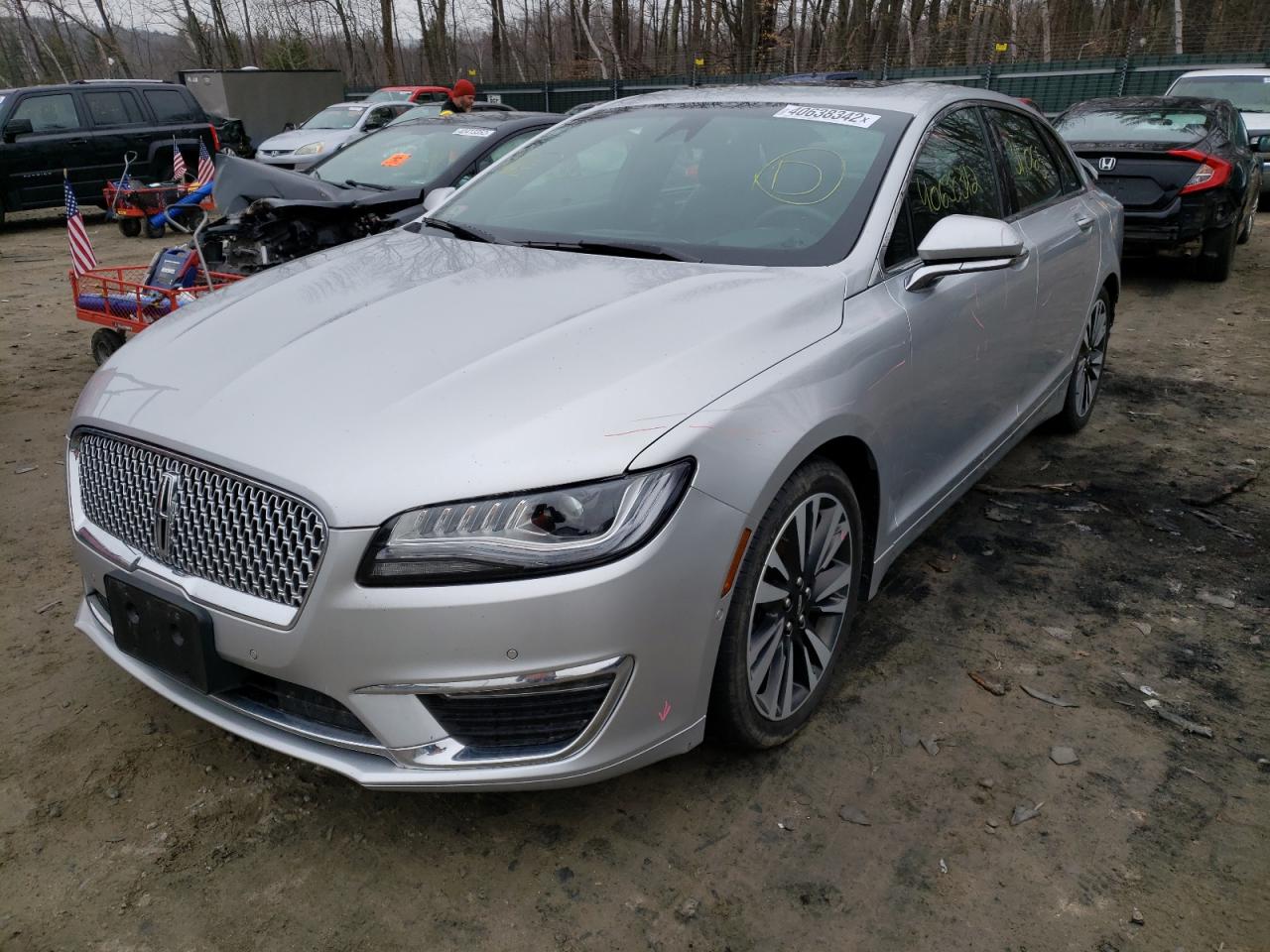 Photo 2 from auction – 2019 LINCOLN MKZ RESERV with VIN 3LN6L5F96KR601383