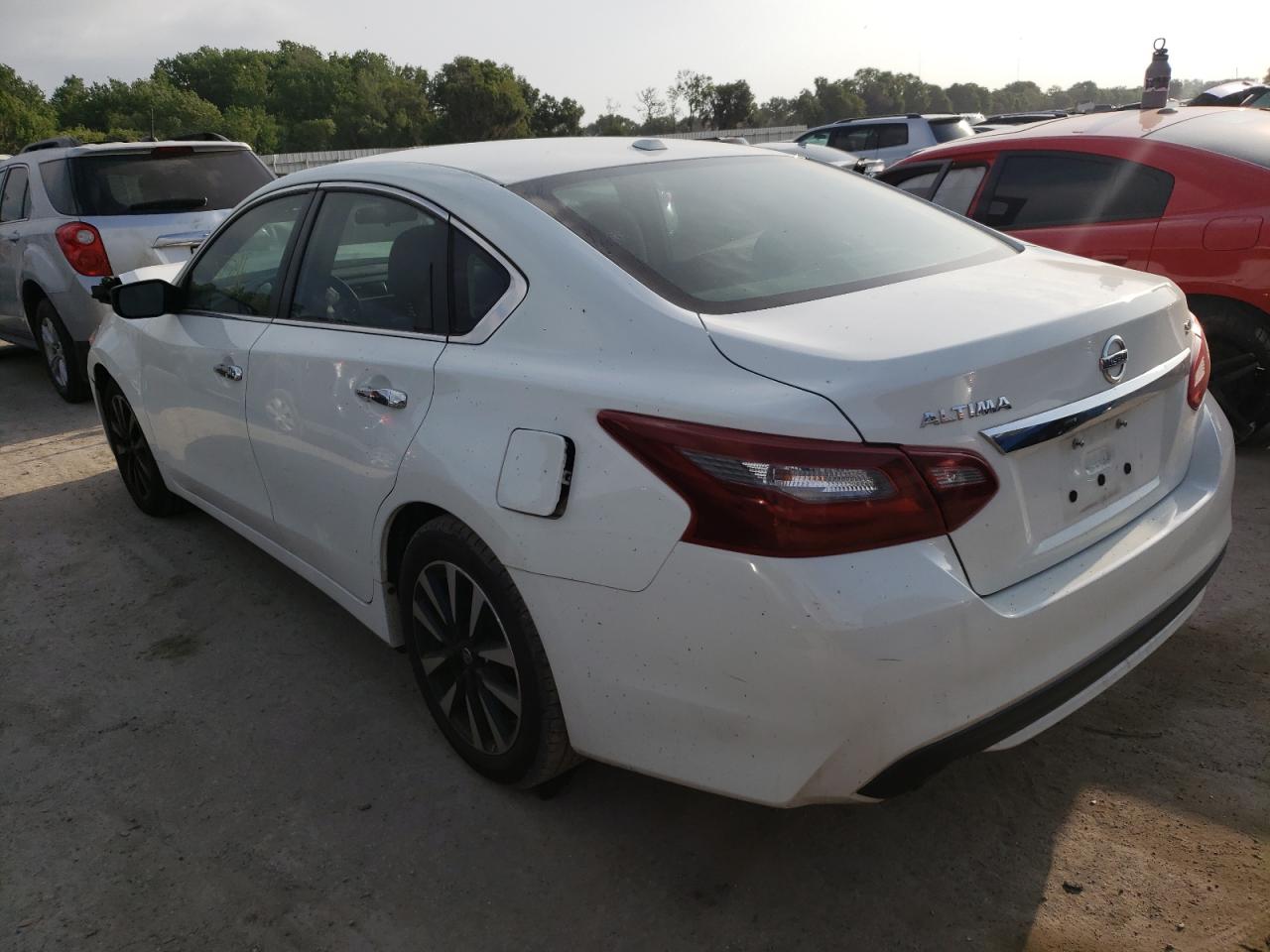 Photo 3 from auction – 2018 NISSAN ALTIMA 2.5 with VIN 1N4AL3AP8JC260970