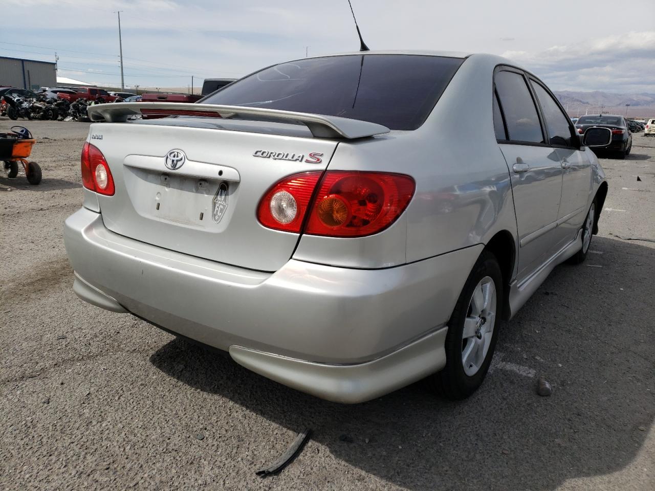Photo 4 from auction – 2004 TOYOTA COROLLA CE with VIN 1NXBR32E54Z221922