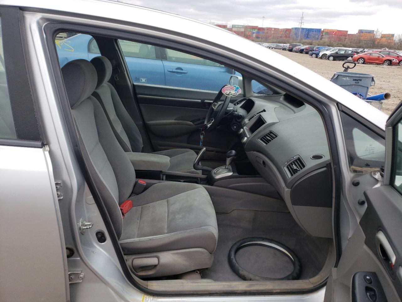 Photo 5 from auction – 2009 HONDA CIVIC EX with VIN 19XFA16819E010874