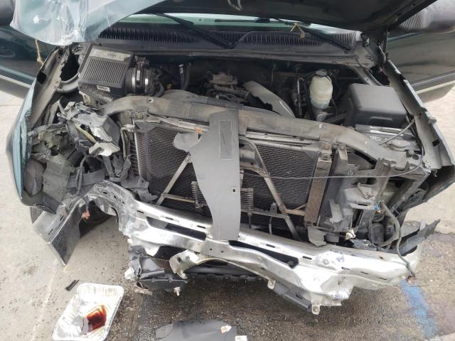 Photo 7 from auction – 2003 CHEVROLET SILVERADO with VIN 1GCHC29U73E132708