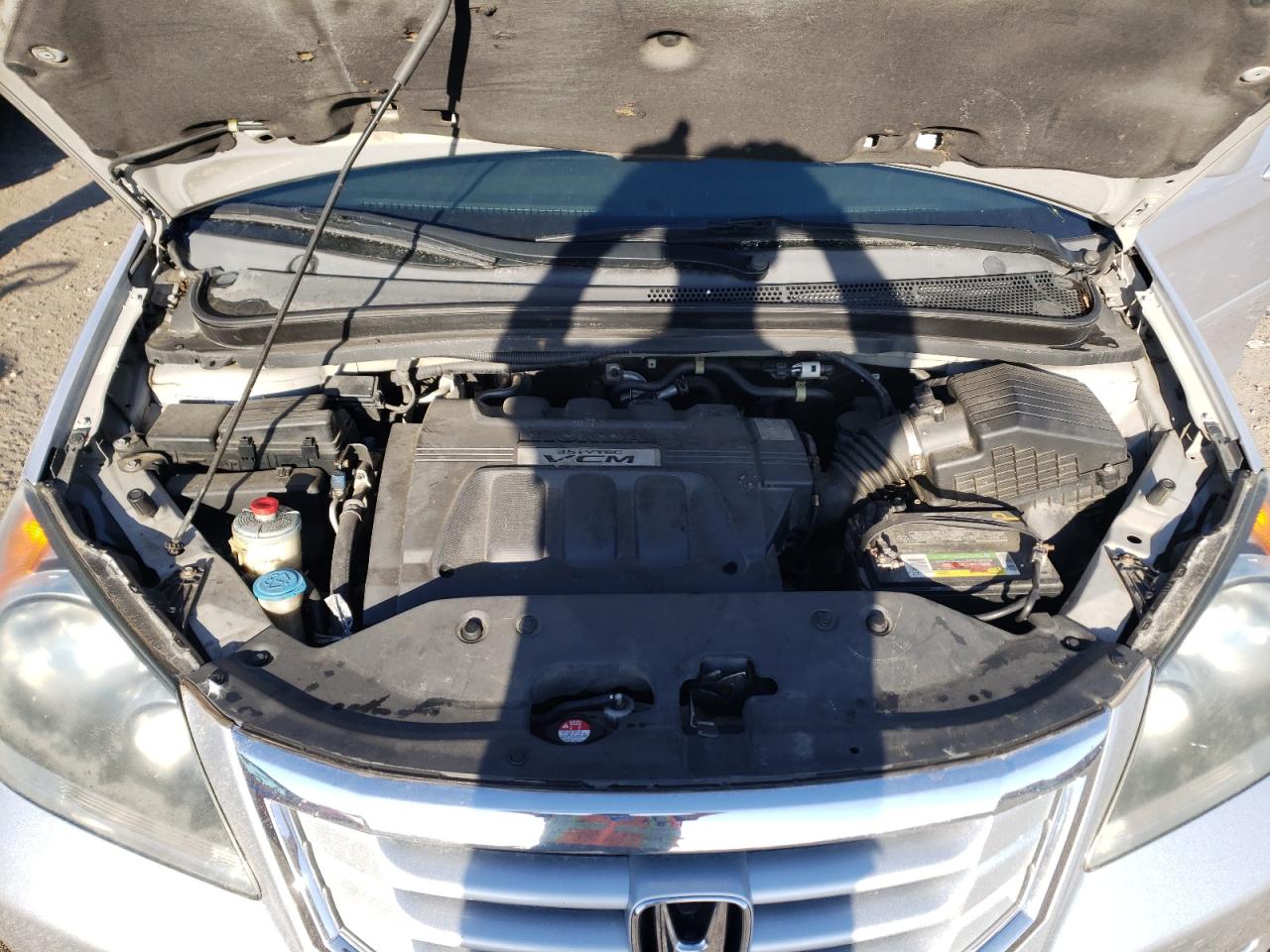 Photo 7 from auction – 2010 HONDA ODYSSEY EX with VIN 5FNRL3H63AB007083